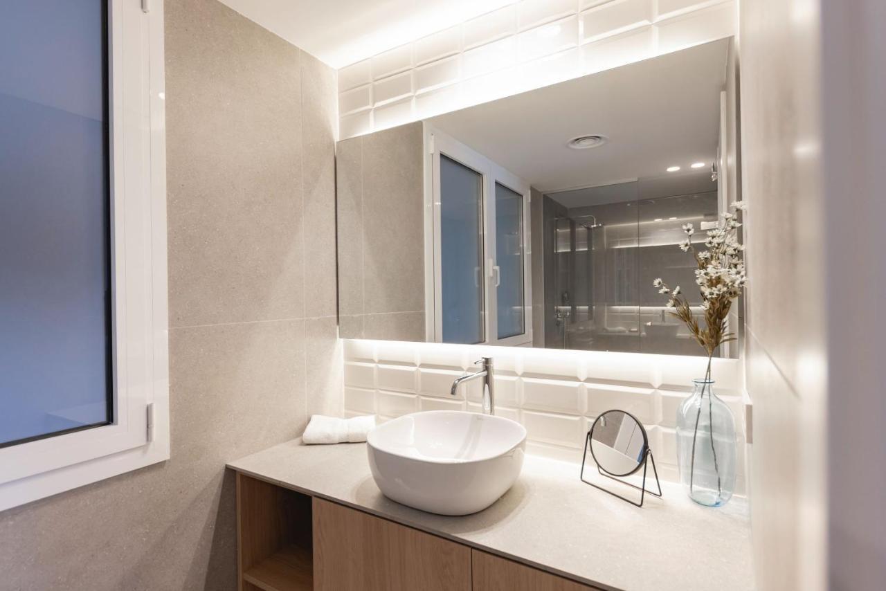 Bravissimo Falco, 3 Bedrooms And Balcony Girona Exterior photo